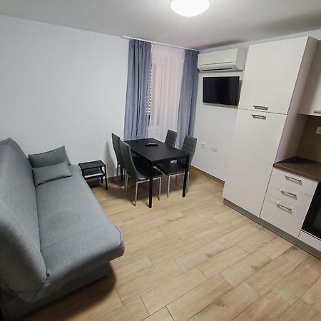 Apartments Lina Koper Zewnętrze zdjęcie