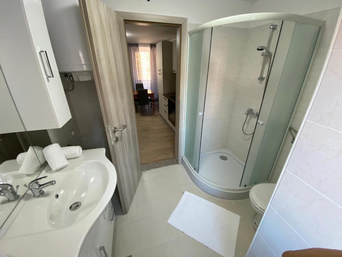 Apartments Lina Koper Zewnętrze zdjęcie