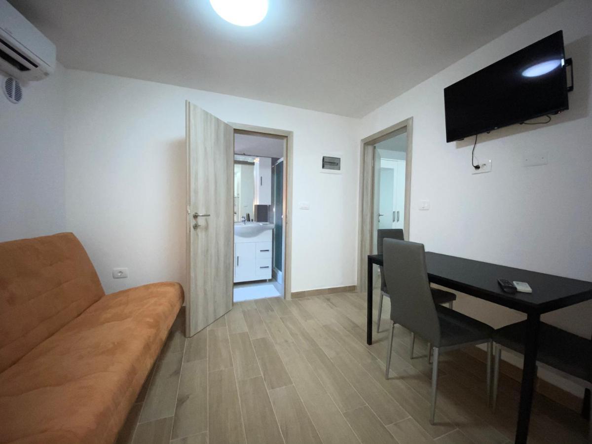 Apartments Lina Koper Zewnętrze zdjęcie